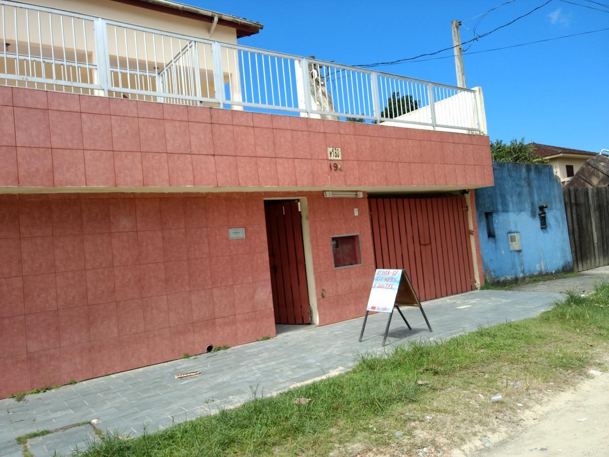 Pe Na Areia Pousada Bertioga Ngoại thất bức ảnh